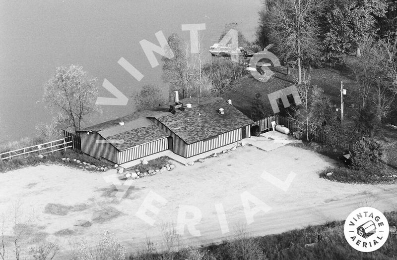 Garfield Lake Tavern - 1984 Aerial (newer photo)